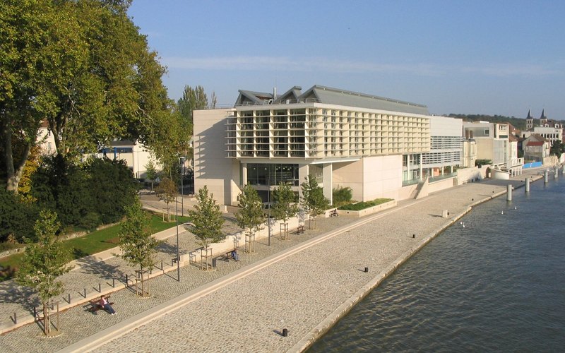 Melun